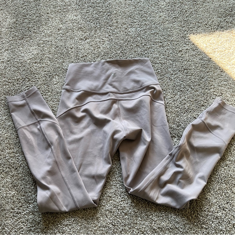 Lululemon 25” Fast and free